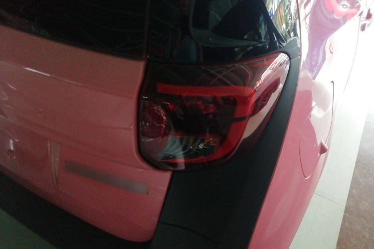 Used Chery New Energy Little Ant 2021 200 000 Yuan Ant Fan Edition Energized Version Lithium Iron Phosphate 301 km Right Rear Taillight