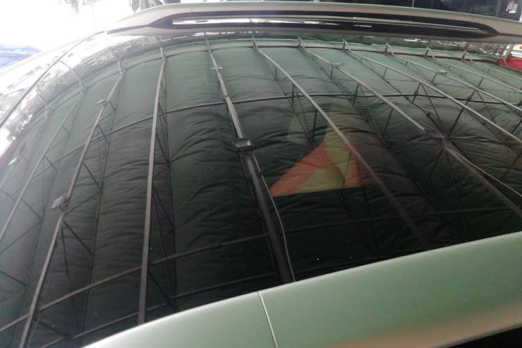 Used Chery New Energy Little Ant 2021 200 000 Yuan Ant Fan Edition Energized Version Lithium Iron Phosphate 301 km Roof