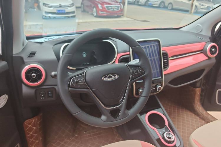 Used Chery New Energy Little Ant 2021 200 000-Yuan Ant Fan Edition Talent Version NMC Battery 301 km Steering Wheel