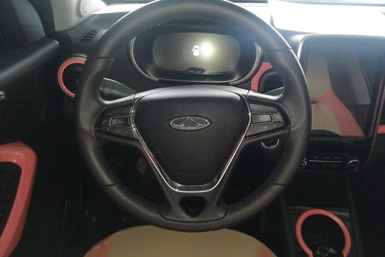 Used Chery New Energy Little Ant 2021 200 000 Yuan Ant Fan Edition Energized Version Lithium Iron Phosphate 301 km Steering Wheel