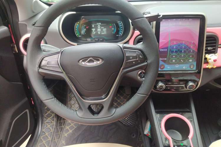 Used Chery New Energy Little Ant 2021 200 000-Yuan Ant Fan Edition Talent Version NMC Battery 408 km续航 Steering Wheel