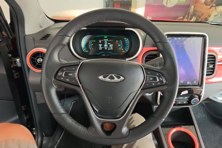 Used Chery New Energy Little Ant 2021 150 000 Yuan Ant Fan Edition Ant Stylish Version Lithium-Ion Battery Steering Wheel