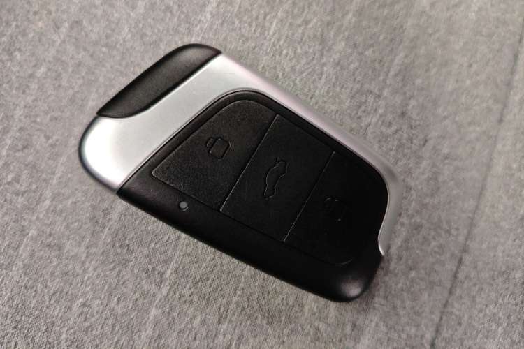 Used Chery New Energy Little Ant 2021 150 000 Yuan Ant Fan Edition Ant Stylish Version Lithium-Ion Battery Vehicle Key