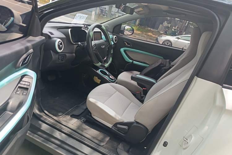 Used Chery New Energy Little Ant 2021 200 000 Yuan Ant Fan Edition Energized Version NMC Lithium Battery 408 km Driver Seat