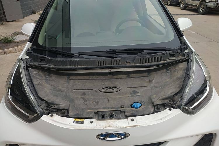 Used Chery New Energy Little Ant 2021 150 000 Yuan Ant Fan Edition Ant Trend Version Lithium-Ion Battery Engine Bay