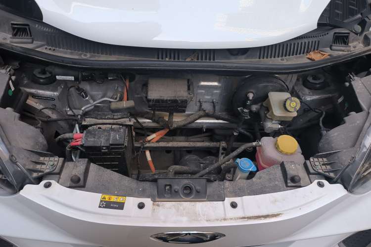 Used Chery New Energy Little Ant 2021 150 000 Yuan "Ant Fan" Edition New Ant Cool Version Lithium-Ion Battery Engine Bay