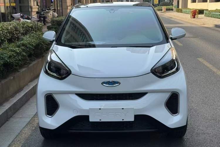 Used Chery New Energy Little Ant 2021 150 000 Yuan Ant Fan Edition Ant Cool Version Lithium Iron Phosphate Exterior 1