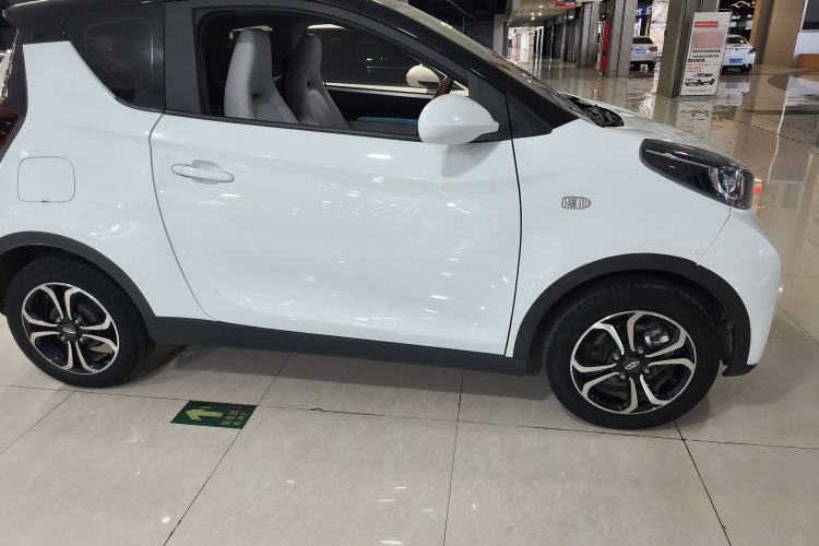 Used Chery New Energy Little Ant 2021 200 000-Yuan Ant Fan Edition Talent Version Lithium Iron Phosphate 301 km Exterior 2