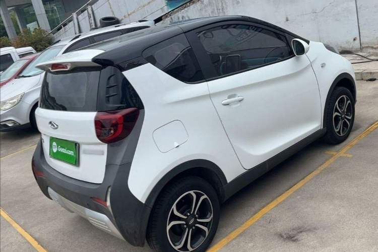 Used Chery New Energy Little Ant 2021 150 000 Yuan "Ant Fan" Edition New Ant Cool Version Lithium-Ion Battery Exterior 5