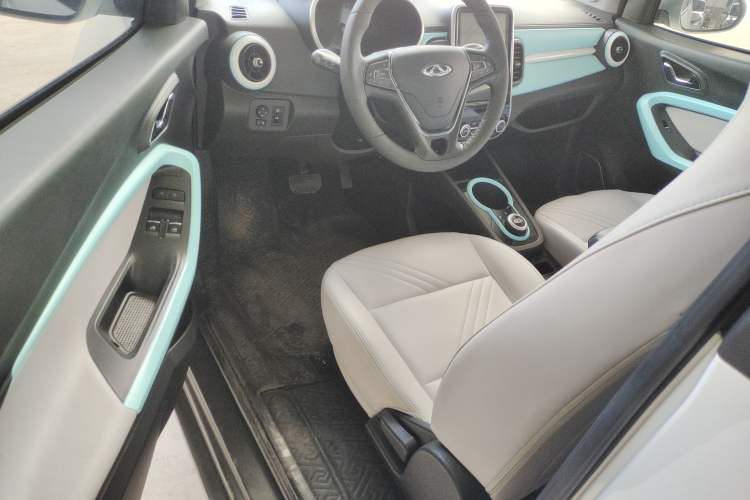 Used Chery New Energy Little Ant 2021 150 000 Yuan "Ant Fan" Edition New Ant Cool Version Lithium-Ion Battery Interior 2