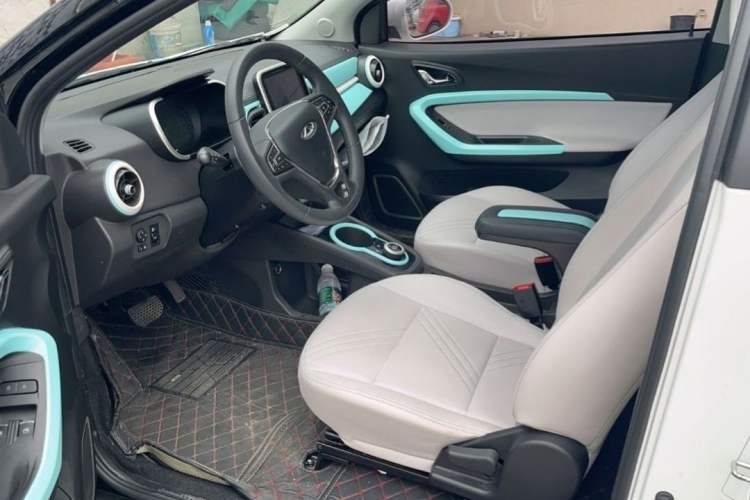 Used Chery New Energy Little Ant 2021 150 000 Yuan "Ant Fan" Edition New Ant Cool Version Lithium-Ion Battery Interior 2