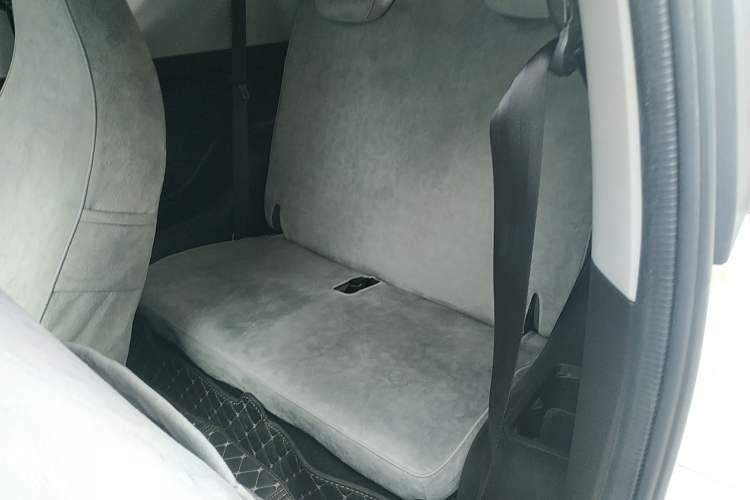 Used Chery New Energy Little Ant 2021 150 000 Yuan Ant Fan Edition Ant Trend Version Lithium-Ion Battery Left Rear Seat