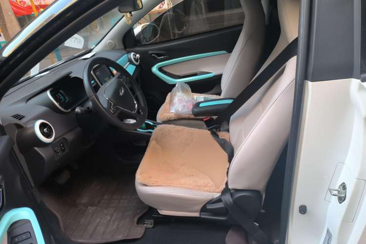 Used Chery New Energy Little Ant 2021 150 000 Yuan "Ant Fan" Edition New Ant Cool Version Lithium-Ion Battery Left Rear Seat