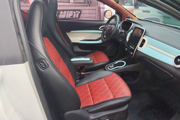Used Chery New Energy Little Ant 2021 150 000 Yuan "Ant Fan" Edition New Ant Xuan Version Lithium-NMC Battery Right Front Seat