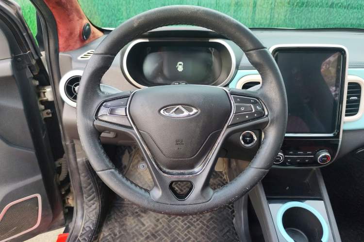 Used Chery New Energy Little Ant 2021 150 000 Yuan "Ant Fan" Edition New Ant Xuan Version Lithium-NMC Battery Steering Wheel