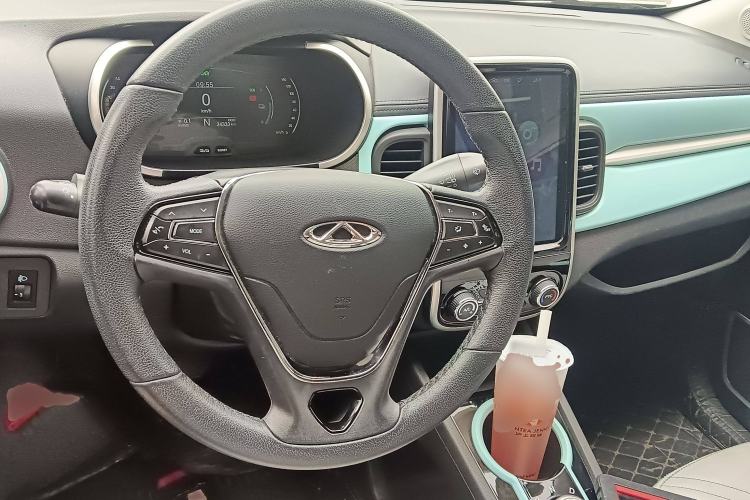 Used Chery New Energy Little Ant 2021 200 000-Yuan Ant Fan Edition Talent Version Lithium Iron Phosphate 301 km Steering Wheel