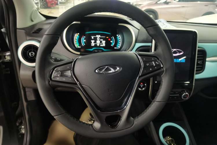 Used Chery New Energy Little Ant 2021 200 000-Yuan Ant Fan Edition Talent Version Lithium Iron Phosphate 301 km Steering Wheel
