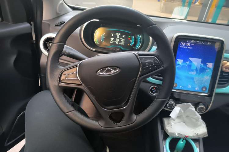 Used Chery New Energy Little Ant 2021 150 000 Yuan "Ant Fan" Edition New Ant Cool Version Lithium-Ion Battery Steering Wheel