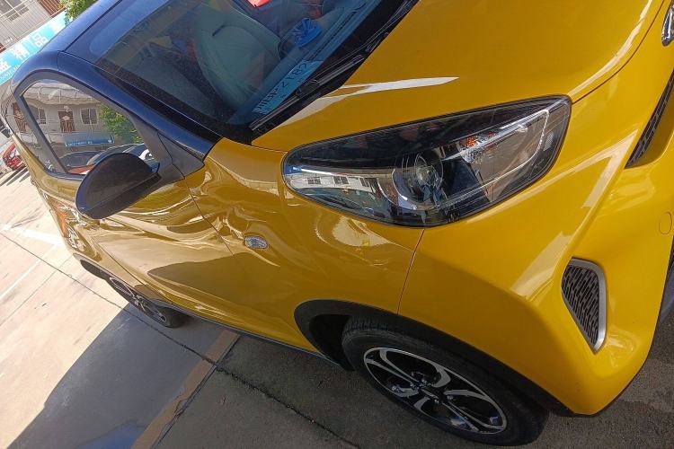 Used Chery New Energy Little Ant 2021 150 000 Yuan "Ant Fan" Edition New Ant Cool Version Lithium-Ion Battery Exterior 2