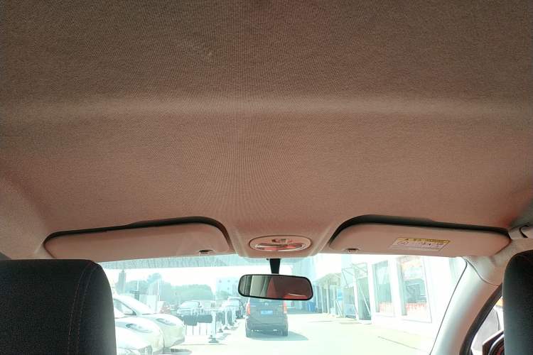Used Chery New Energy Little Ant 2021 150 000 Yuan "Ant Fan" Edition New Ant Cool Version Lithium-Ion Battery Headliner