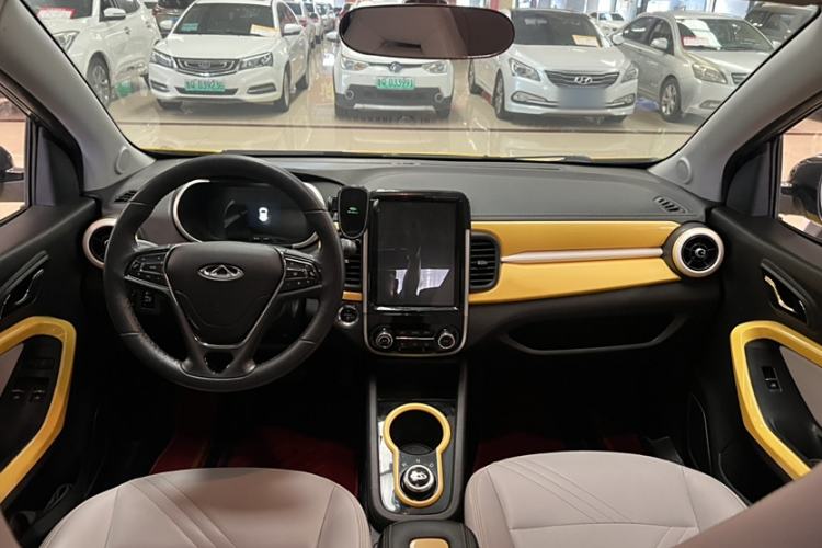 Used Chery New Energy Little Ant 2021 200 000-Yuan Ant Fan Edition Talent Version NMC Battery 301 km Interior 1