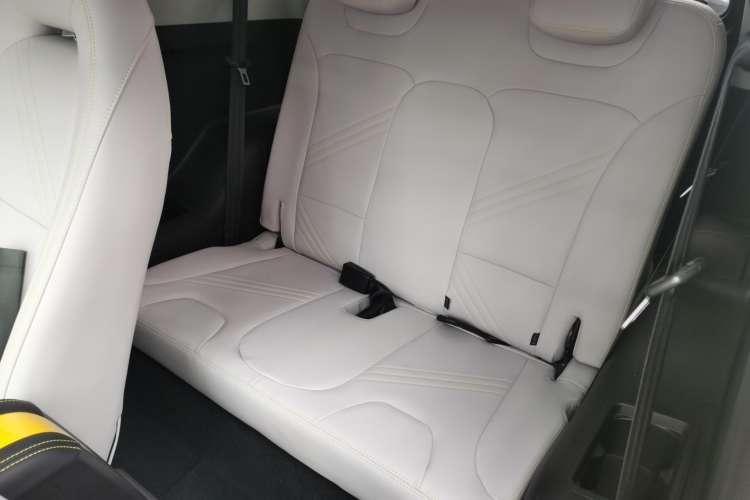 Used Chery New Energy Little Ant 2021 200 000-Yuan Ant Fan Edition Oxygen Version Lithium Iron Phosphate 301 km Left Rear Seat