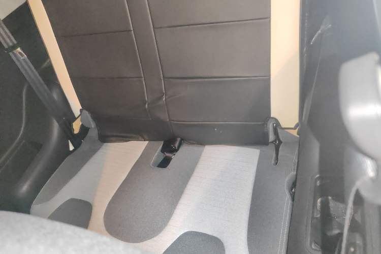 Used Chery New Energy Little Ant 2021 150 000 Yuan Ant Fan Edition Ant Cool Version Lithium Iron Phosphate Left Rear Seat