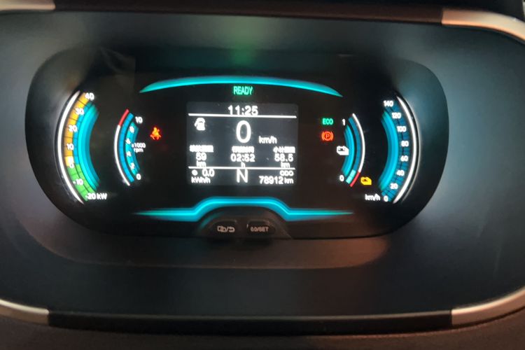 Used Chery New Energy Little Ant 2021 200 000-Yuan Ant Fan Edition Talent Version NMC Battery 301 km Odometer Close Up