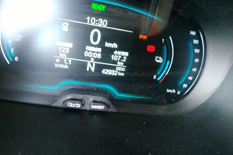 Used Chery New Energy Little Ant 2021 150 000 Yuan "Ant Fan" Edition New Ant Cool Version Lithium-Ion Battery Odometer Close Up