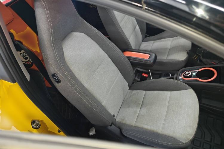 Used Chery New Energy Little Ant 2021 150 000 Yuan Ant Fan Edition New Ant Cool Version Lithium Iron Phosphate Right Front Seat