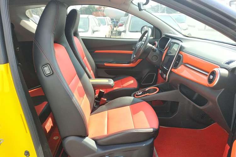 Used Chery New Energy Little Ant 2021 150 000 Yuan "Ant Fan" Edition New Ant Cool Version Lithium-Ion Battery Right Front Seat