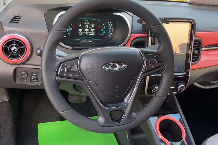 Used Chery New Energy Little Ant 2021 150 000 Yuan Ant Fan Edition Ant Cool Version Lithium Iron Phosphate Steering Wheel