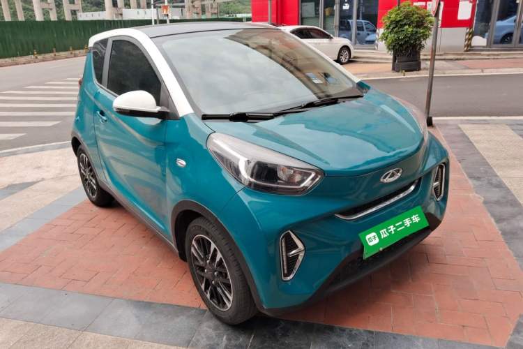 Used Chery New Energy Little Ant 2022 Restyled Version Sweet Pink Edition Half-Sugar Version 30.6 kWh 30 kW 301 km Exterior 2
