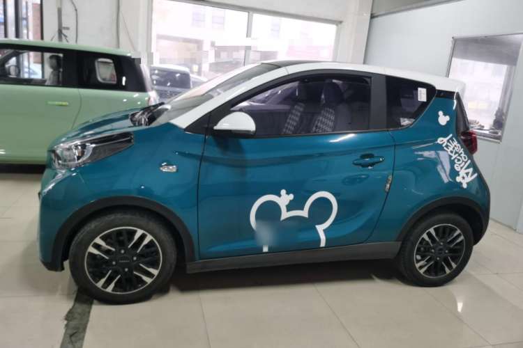 Used Chery New Energy Little Ant 2022 Restyled Version Sweet Pink Edition Half-Sugar Version 30.6 kWh 30 kW 301 km Exterior 3