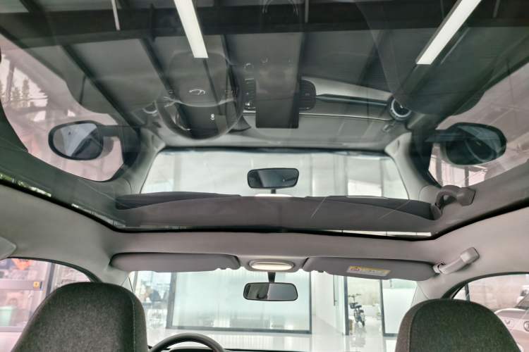 Used Chery New Energy Little Ant 2022 300 000 Yuan "Ant Fan" Edition "Extra Sweet" Version Lithium Iron Phosphate 29.2 kWh 30 kW 301 km Interior 3