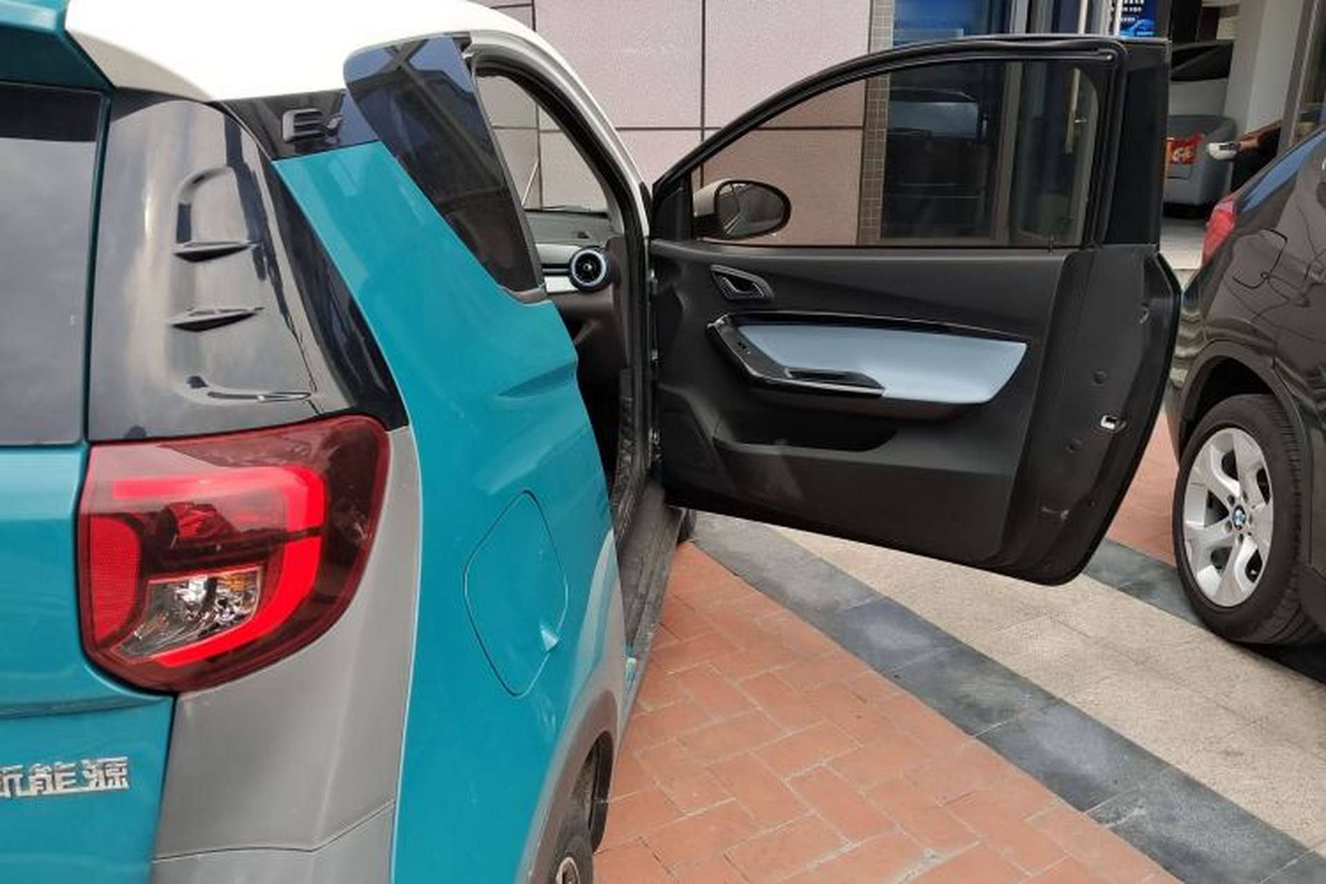 Used Chery New Energy Little Ant 2022 Restyled Version Sweet Pink Edition Half-Sugar Version 30.6 kWh 30 kW 301 km Interior 6