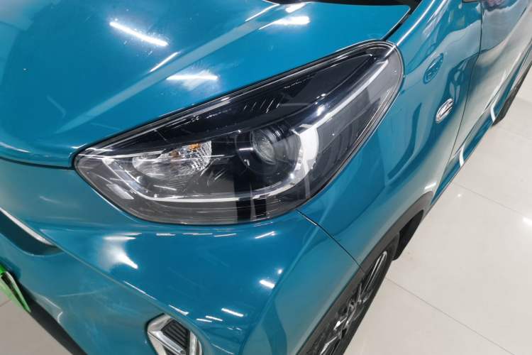 Used Chery New Energy Little Ant 2022 Restyled Version Sweet Pink Edition Half-Sugar Version 30.6 kWh 30 kW 301 km Left Front Headlight