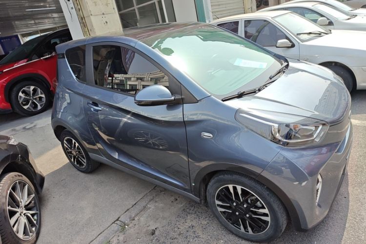 Used Chery New Energy Little Ant 2022 Revised Version Sweet Pink Edition Half-Sugar Version Lithium Iron Phosphate 30.7 kWh 30 kW 301 km Exterior 2