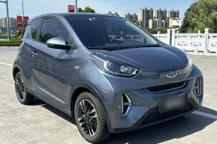 Used Chery New Energy Little Ant 2022 Restyled Version Sweet Pink Edition Half-Sugar Version 30.6 kWh 30 kW 301 km Exterior 2