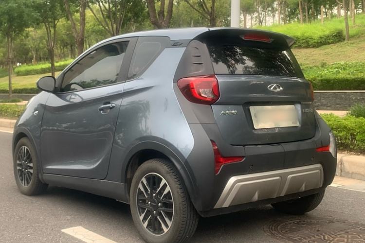 Used Chery New Energy Little Ant 2022 Restyled Version Sweet Pink Edition Half-Sugar Version 28.8 kWh 30 kW 301 km Exterior 3