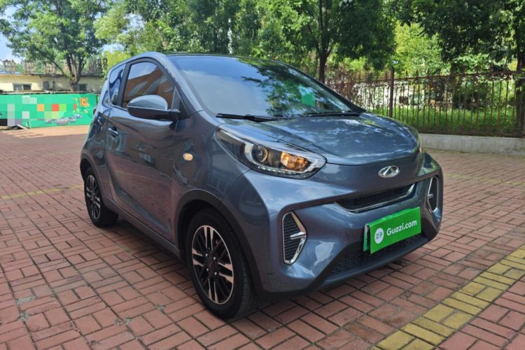 Used Chery New Energy Little Ant 2022 Sweet Pink Edition Low-Sugar Version 30kW 301km Range Front Right 45 Deg