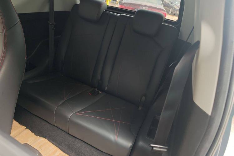 Used Chery New Energy Little Ant 2022 Restyled Version Sweet Pink Edition Low-Sugar Version Lithium Iron Phosphate Battery 30.7 kWh 30 kW 301 km Interior 4