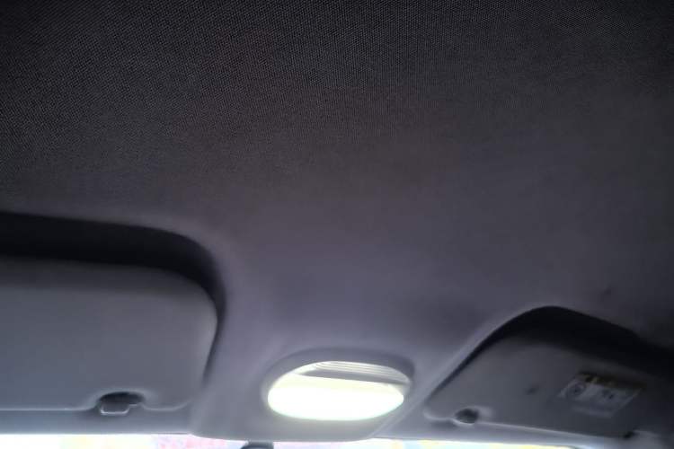 Used Chery New Energy Little Ant 2022 Revised Version Sweet Pink Edition Half-Sugar Version Lithium Iron Phosphate 30.7 kWh 30 kW 301 km Interior 7