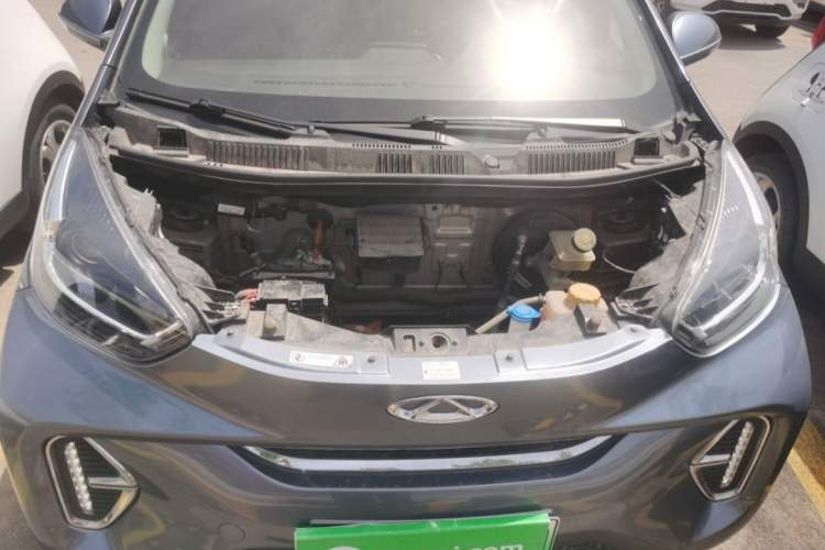 Used Chery New Energy Little Ant 2022 Sweet Pink Edition Half-Sugar Version Lithium Iron Phosphate 29.2 kWh 30 kW 301 km Interior 9