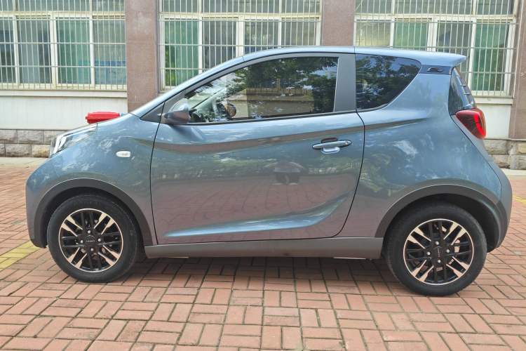 Used Chery New Energy Little Ant 2022 Sweet Pink Edition Low-Sugar Version 30kW 301km Range Left Side