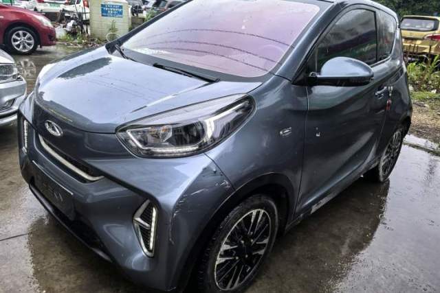 Used Chery New Energy Little Ant 2022 Revised Version Sweet Pink Edition Half-Sugar Version Lithium Iron Phosphate 30.7 kWh 30 kW 301 km