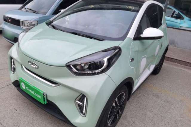 Used Chery New Energy Little Ant 2022 Revised Version Sweet Pink Edition Half-Sugar Version Lithium Iron Phosphate 30.7 kWh 30 kW 301 km