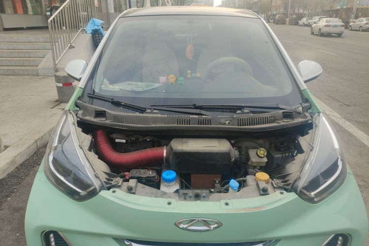 Used Chery New Energy Little Ant 2022 Sweet Pink Edition Half-Sugar Version 3-Cell Lithium 30kW 301km Engine Bay