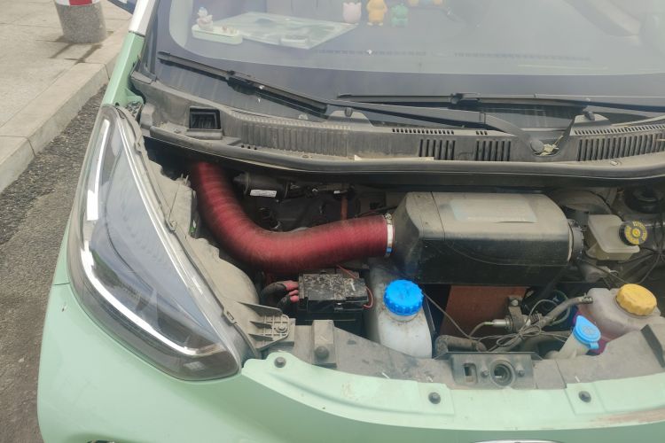 Used Chery New Energy Little Ant 2022 Sweet Pink Edition Half-Sugar Version 3-Cell Lithium 30kW 301km Engine Bay Right
