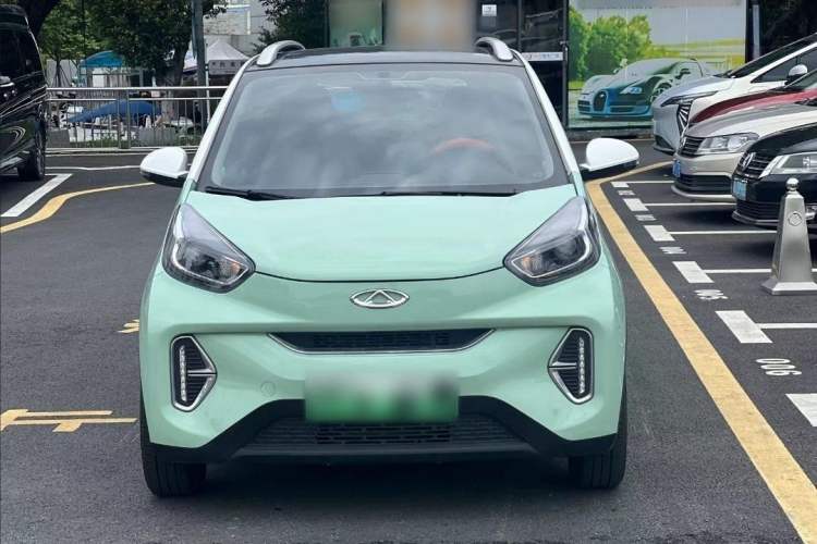 Used Chery New Energy Little Ant 2022 Updated Version Sweet Pink Edition Full Sugar Version Lithium Iron Phosphate 30.7 kWh 30 kW 301 km Exterior 2